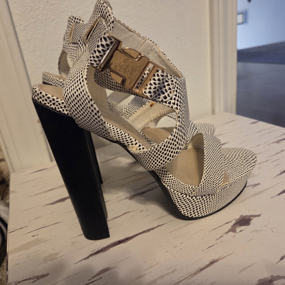 JustFab Black and White Strappy Heels